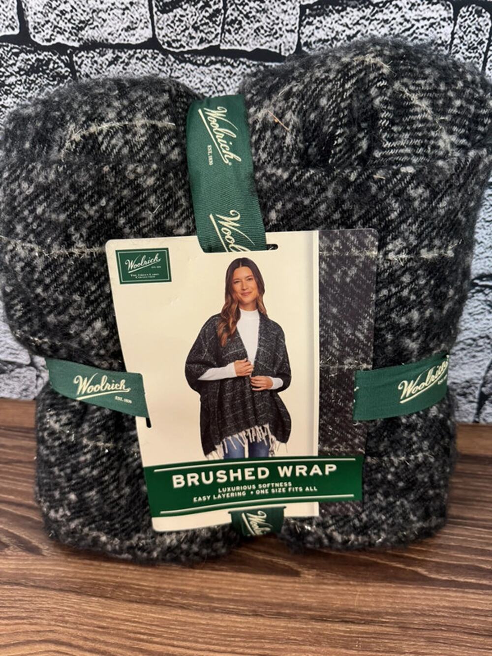 NWT Ladies Woolrich Brushed Wrap - One Size
